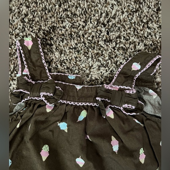 Gymboree ice cream infant set with matching ruffled socks…🍦 - Picture 6 of 7